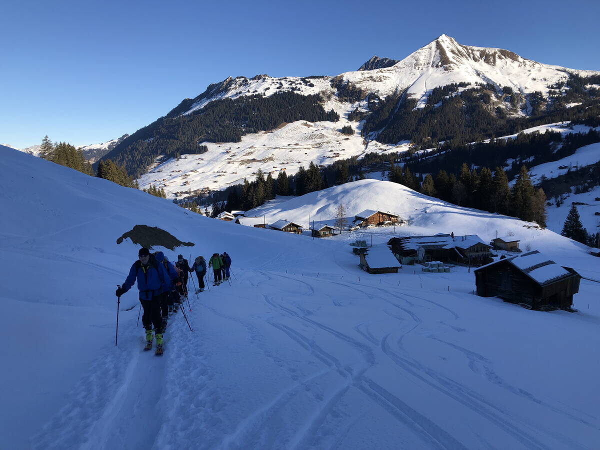 leichte_genuss-skitouren_lauenen_3.jpg