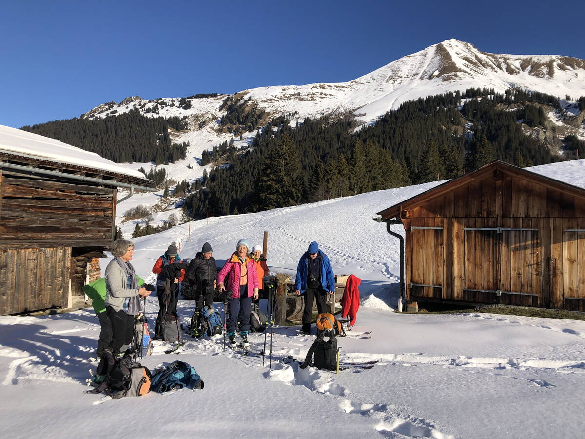 leichte_genuss-skitouren_lauenen_1.jpg