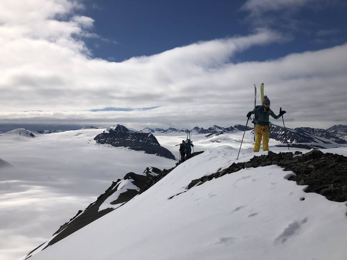 spitzbergen_skidurchquerung_-_berg-welt_-_6-2022_78.jpg