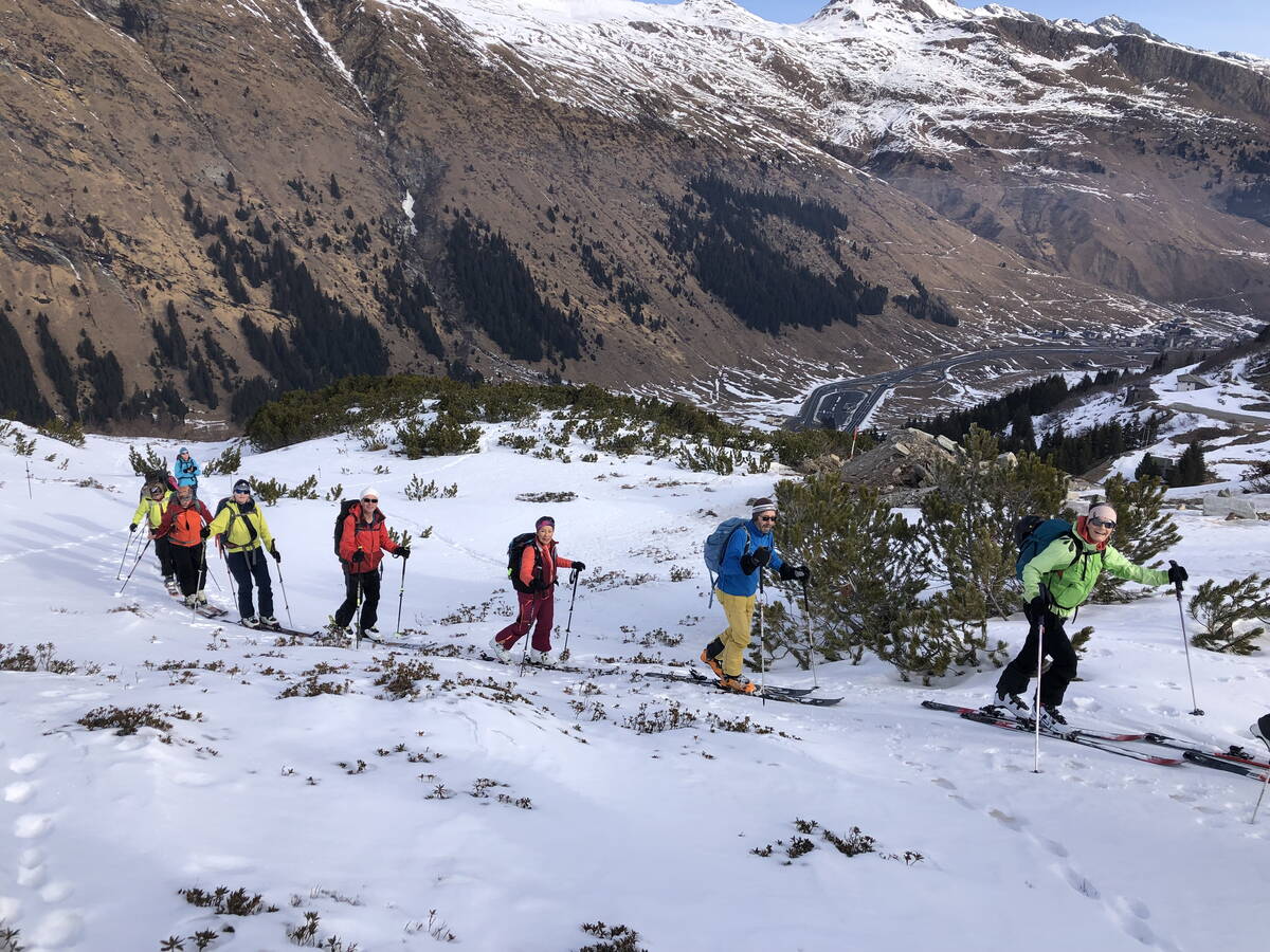 genuss-skitouren_spluegen_1.jpg