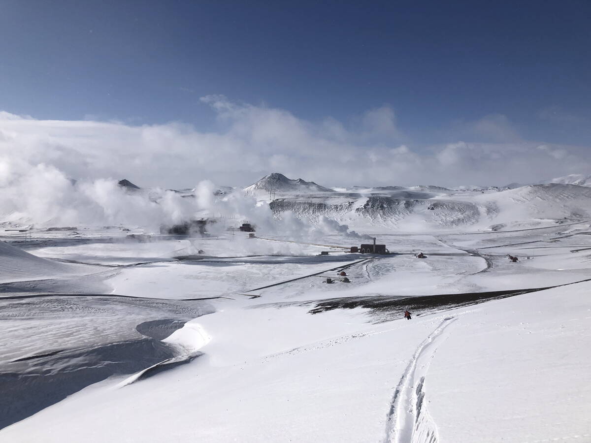 skitouren_island_-_berg-welt_-_4-2022_27.jpg