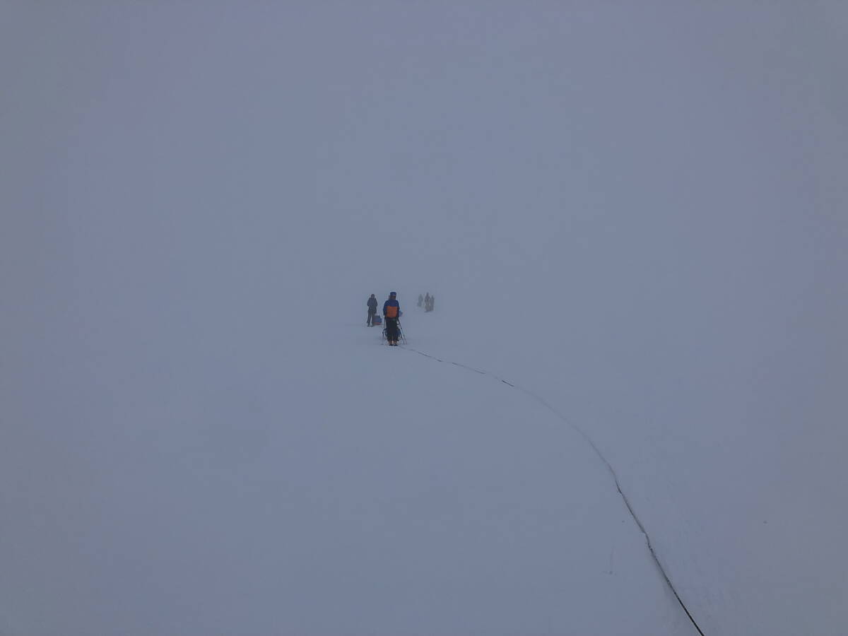 spitzbergen_skidurchquerung_-_berg-welt_-_6-2022_39.jpg