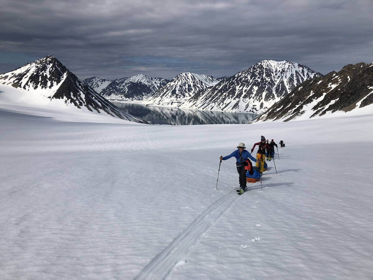 spitzbergen_skidurchquerung_-_berg-welt_-_6-2022_12.jpg