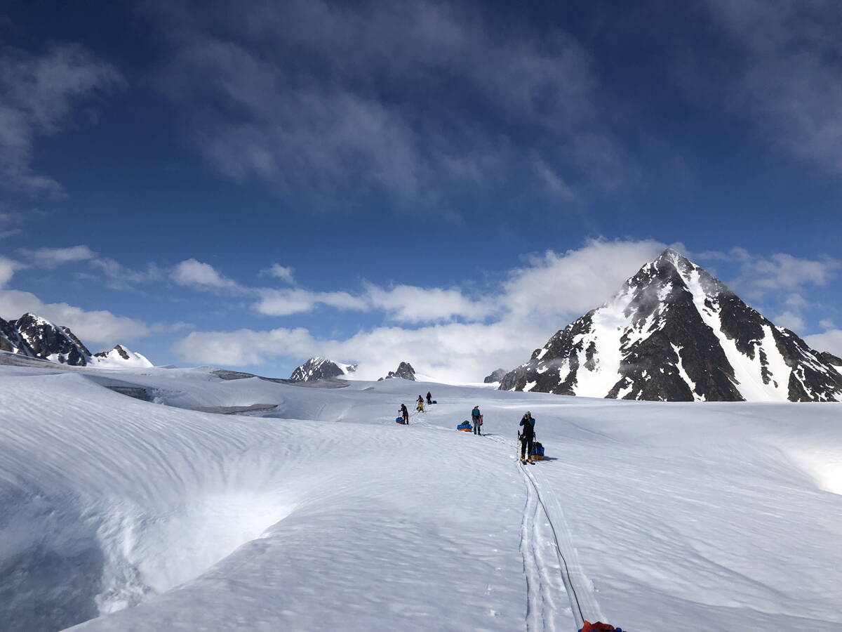 spitzbergen_skidurchquerung_-_berg-welt_-_6-2022_28.jpg