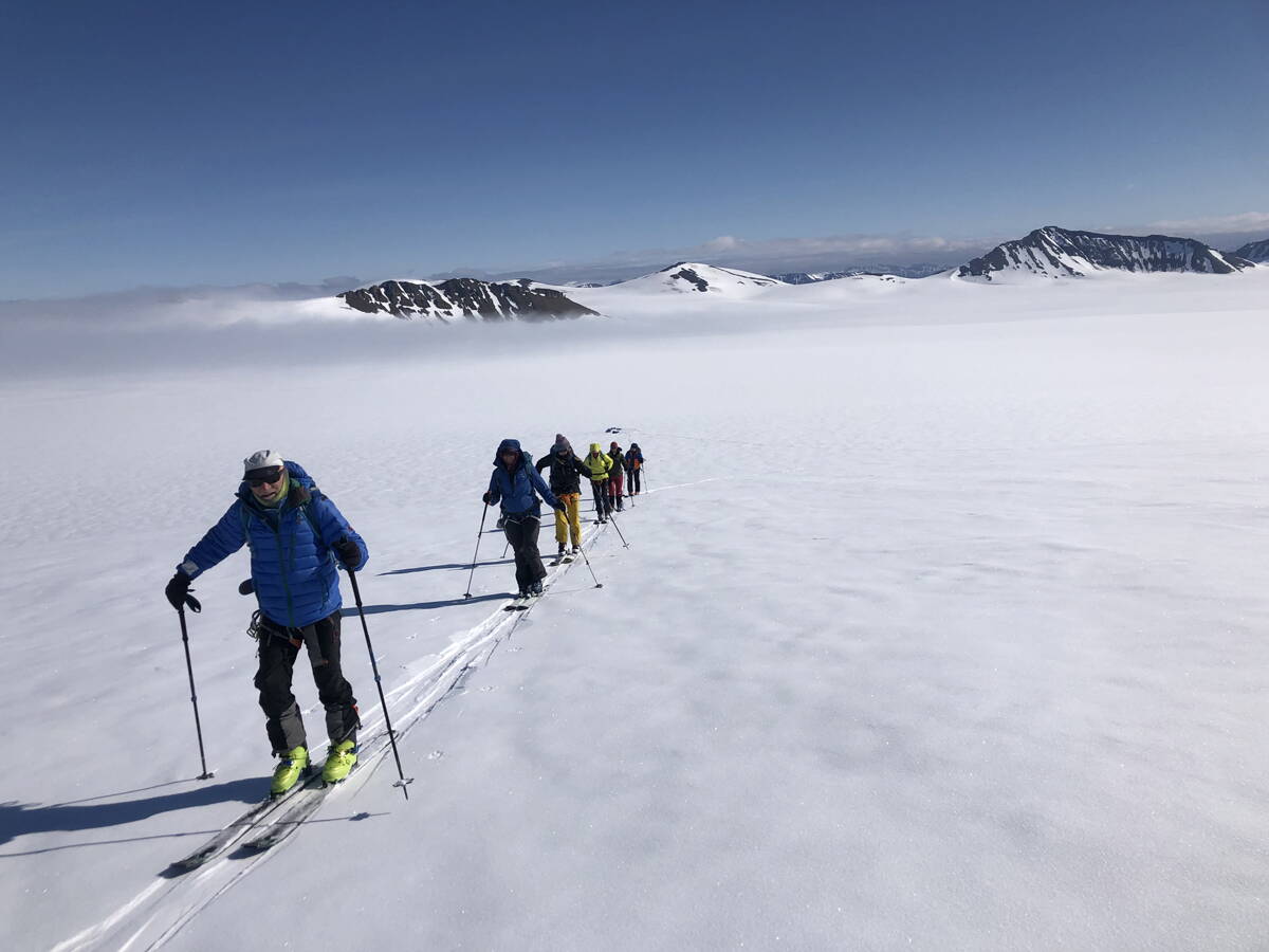 spitzbergen_skidurchquerung_-_berg-welt_-_6-2022_61.jpg