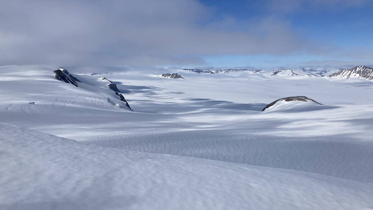 spitzbergen_skidurchquerung_-_berg-welt_-_6-2022_67.1.jpeg.jpg