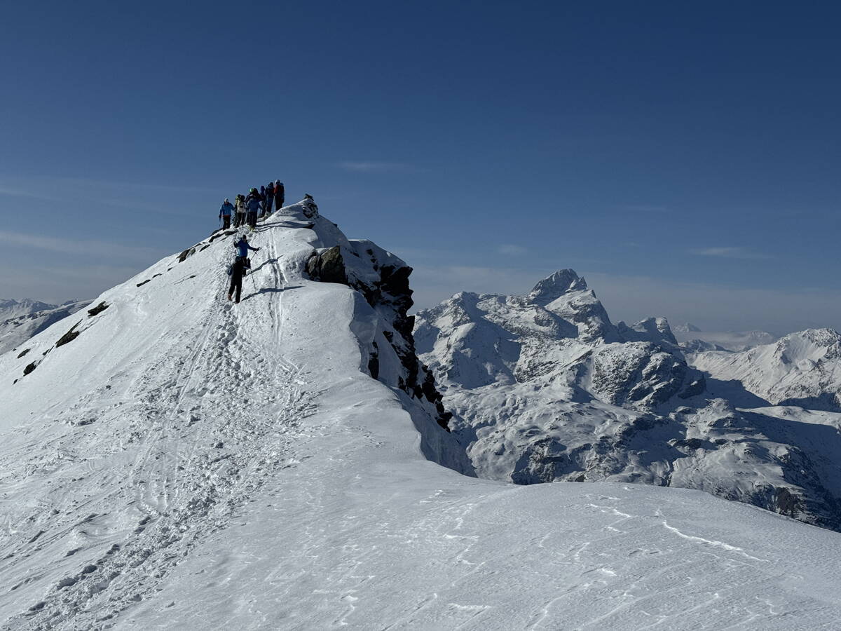 genuss-skitouren_engadin_8.jpg