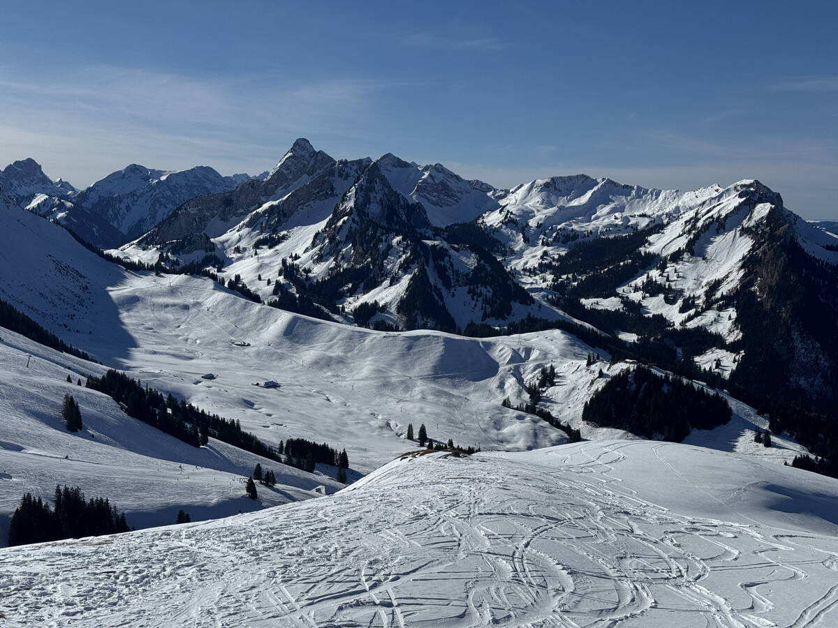 genuss-skitouren_gantrisch_10.jpg