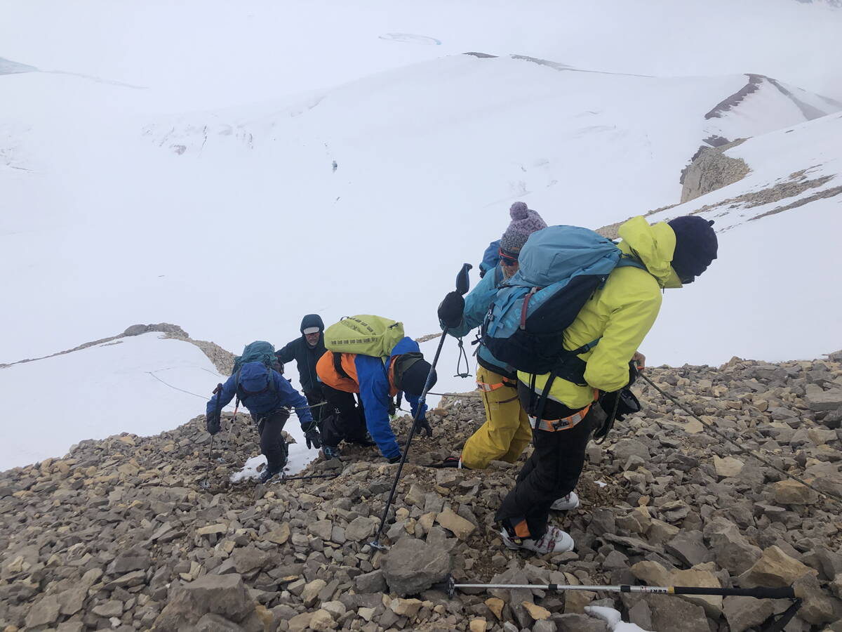 spitzbergen_skidurchquerung_-_berg-welt_-_6-2022_52.jpg