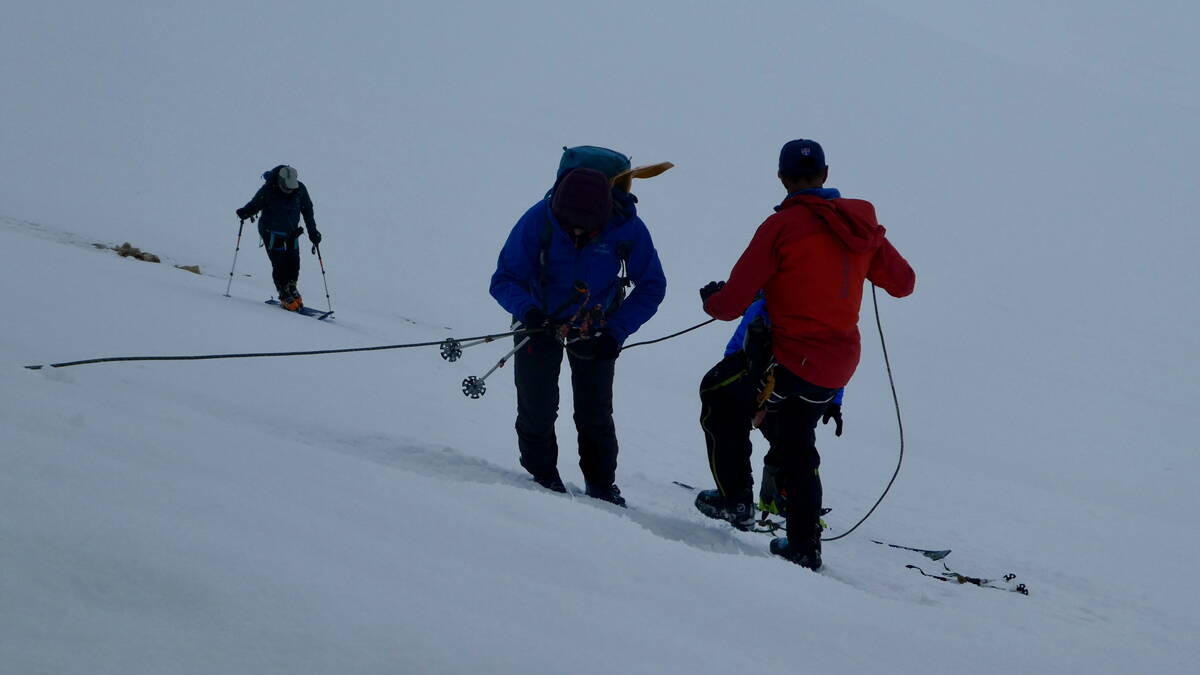spitzbergen_skidurchquerung_-_berg-welt_-_6-2022_47.jpg